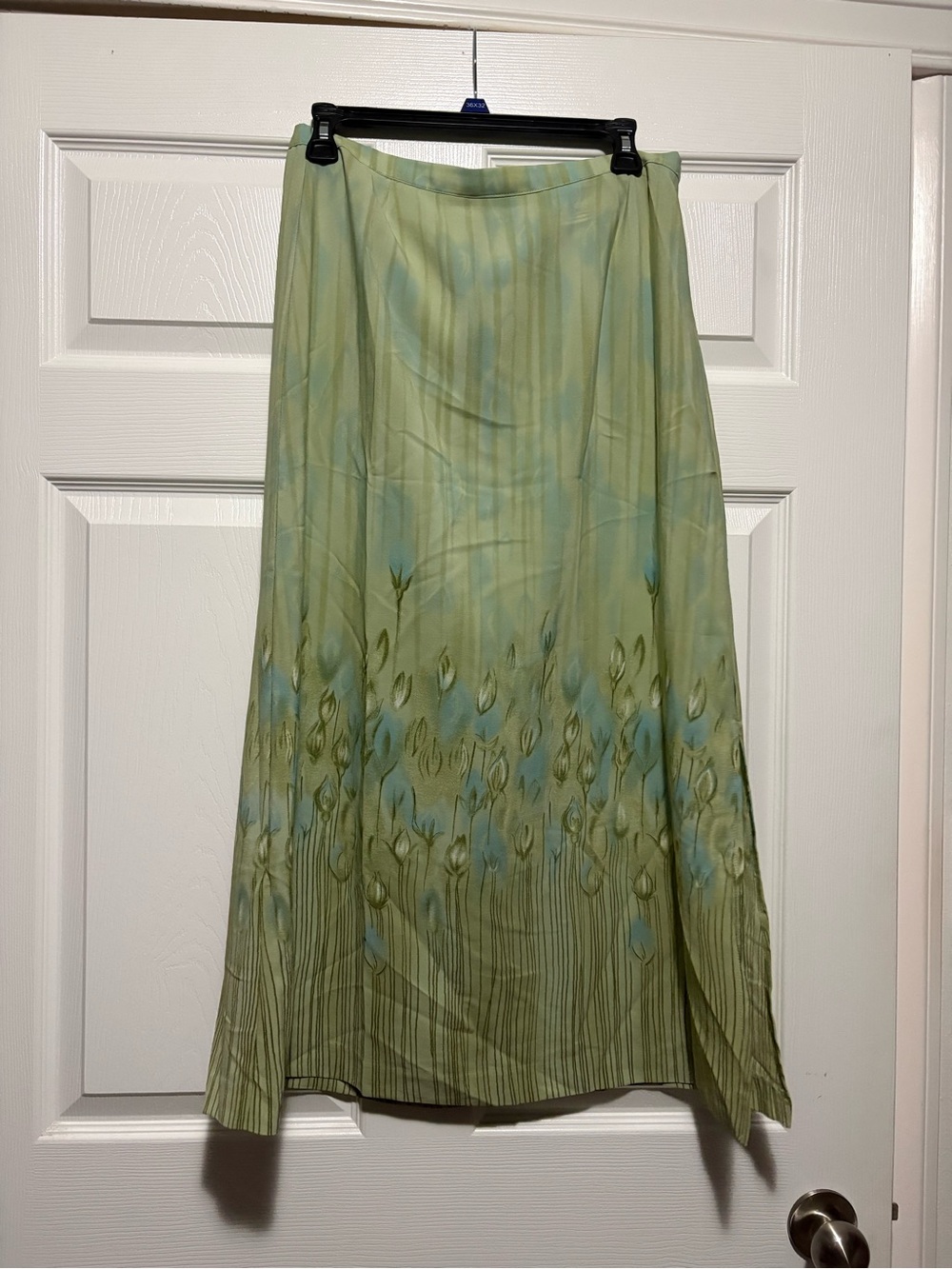 Women’s Tradition Light Green Floral Maxi Skirt